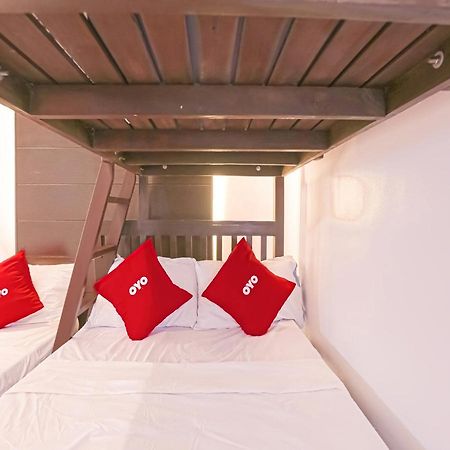 Oyo 759 Royal South Garden Suites Tagaytay City Exterior foto